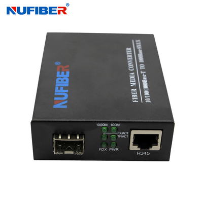 Gigabit SFP-Schlitz-Optikmedien-Konverter 10/100/1000M SFP zum UTP-Ethernet-Konverter 5V1A